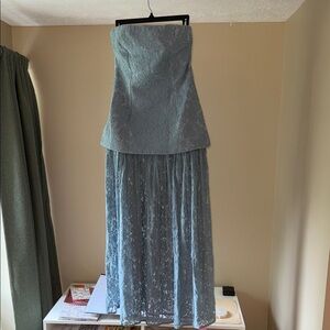 Elegant Strapless Lace Dress